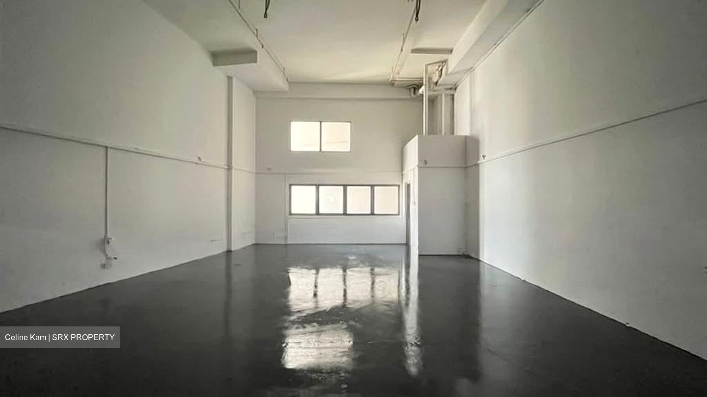 Synergy @ KB (D14), Factory #635390601